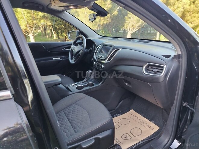 Chevrolet Equinox-5