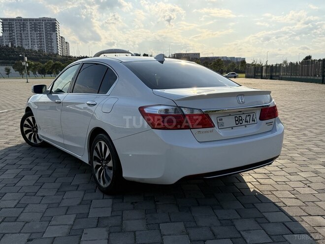 Honda Accord-5