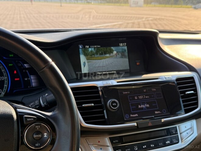 Honda Accord-11
