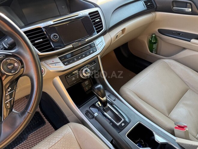 Honda Accord-18