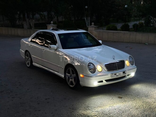 Mercedes E 320-6