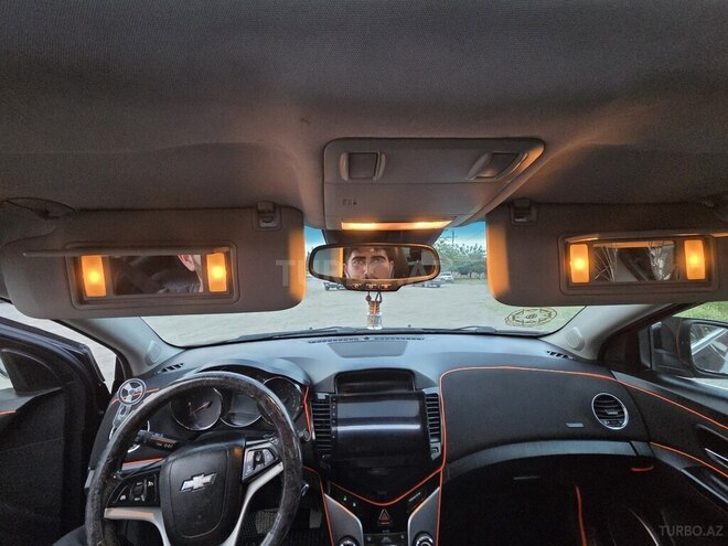 Chevrolet Cruze-4