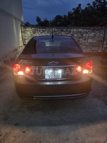 Chevrolet Cruze-3