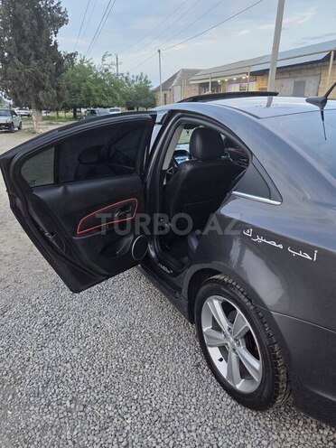 Chevrolet Cruze-8