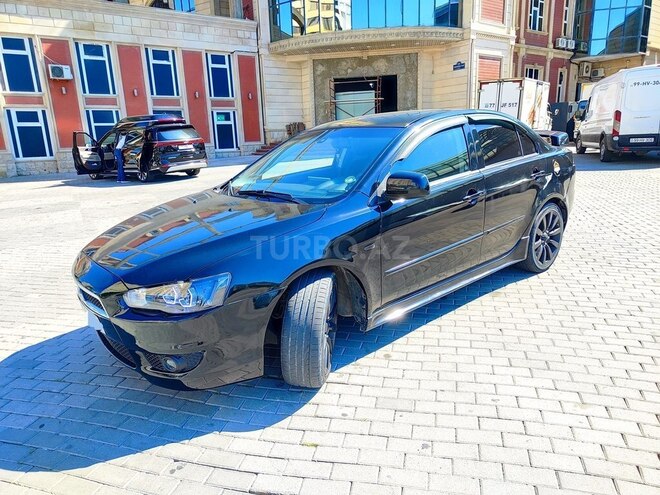 Mitsubishi Lancer-6