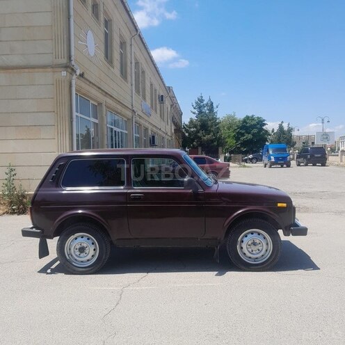 LADA (VAZ) Niva-2