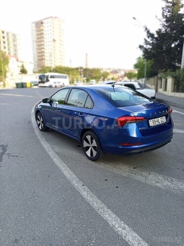 Skoda Rapid-2