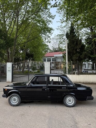 LADA (VAZ) 2107-5