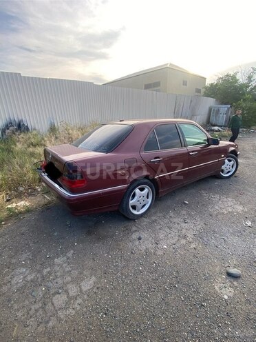 Mercedes C 240-2