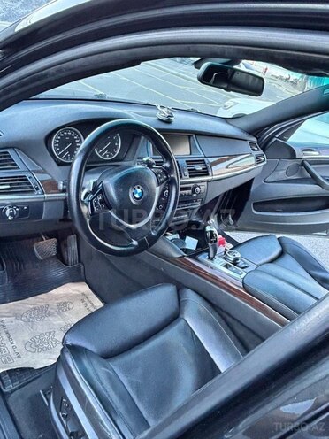 BMW X6-9