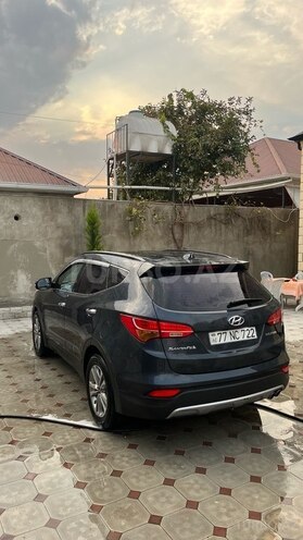 Hyundai Santa Fe-4