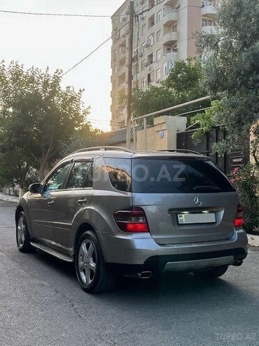 Mercedes ML 280-7