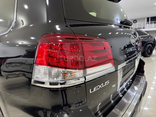 Lexus LX 570-14