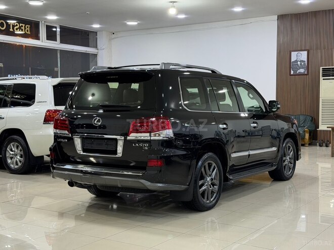 Lexus LX 570-13