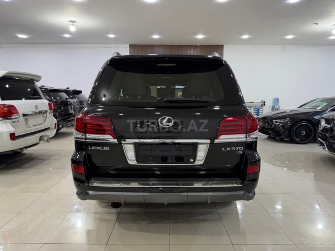 Lexus LX 570-12