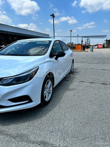 Chevrolet Cruze-2