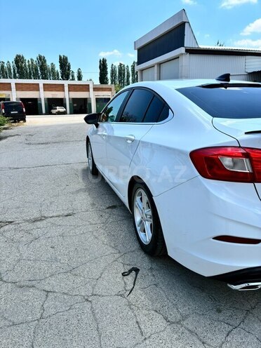 Chevrolet Cruze-5