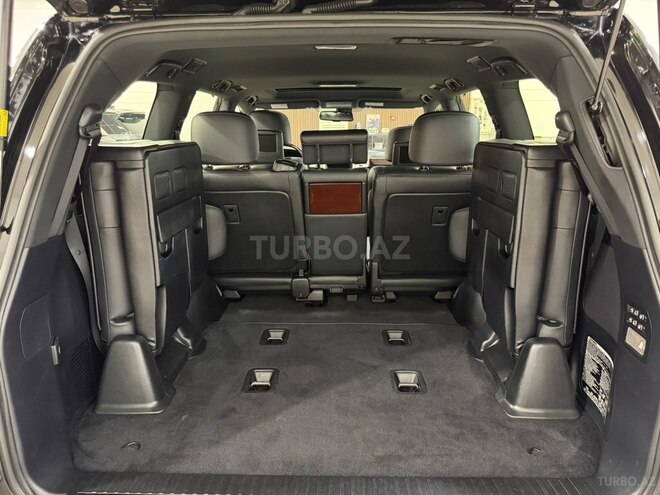 Lexus LX 570-44