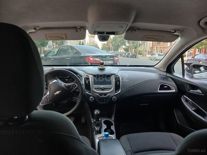 Chevrolet Cruze-7