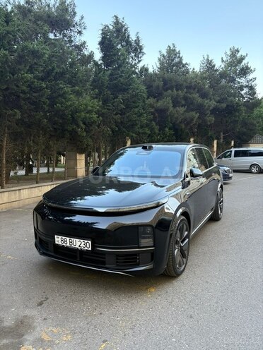 Li Auto L9-1