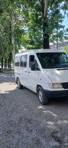 Mercedes Sprinter 208-2