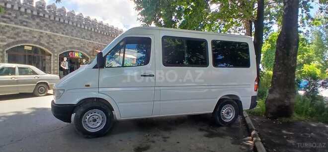 Mercedes Sprinter 208-5