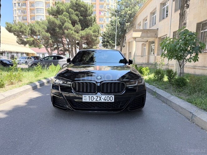 BMW 530e-4