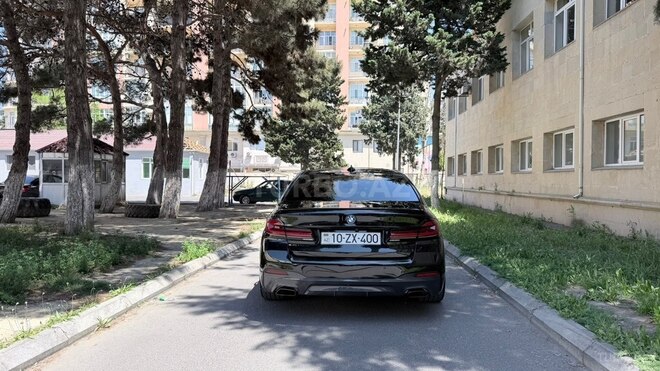 BMW 530e-6