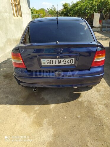 Opel Astra-2