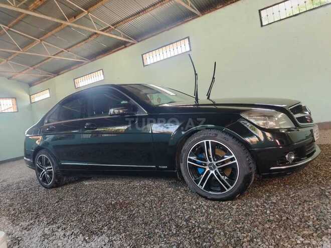 Mercedes C 300 4MATIC-2