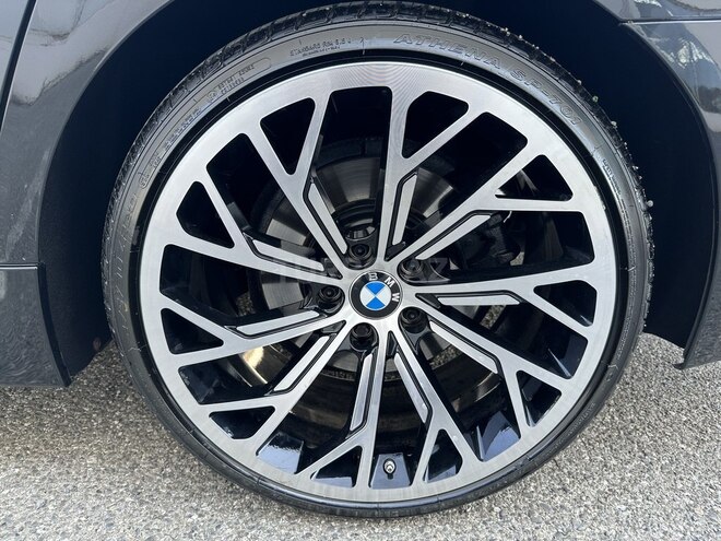 BMW 520d-10