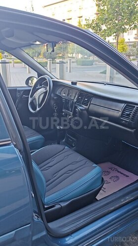 Opel Vectra-6