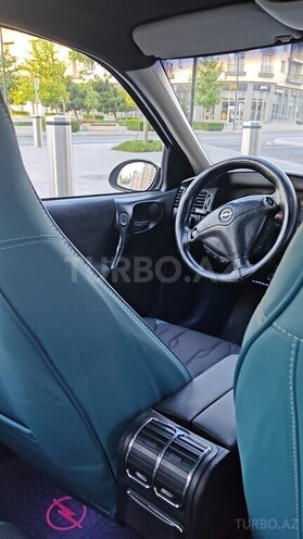 Opel Vectra-9