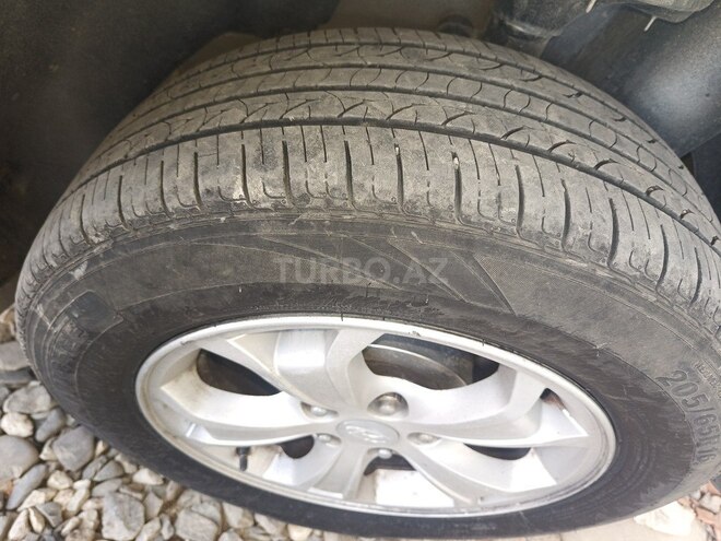 Hyundai Tucson-9