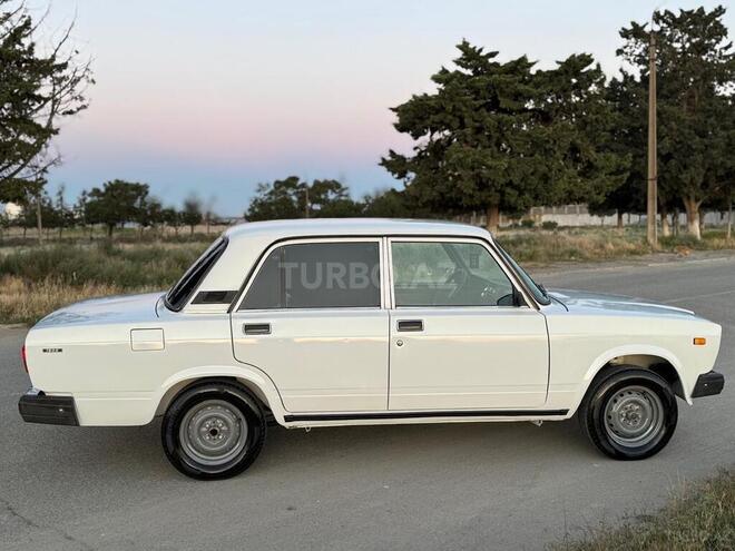 LADA (VAZ) 2107-4