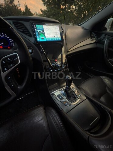 Hyundai Azera-15
