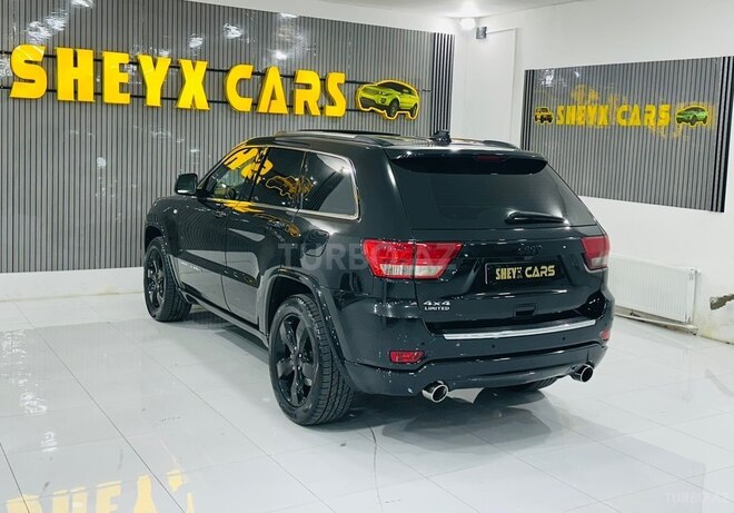 Jeep Grand Cherokee-5