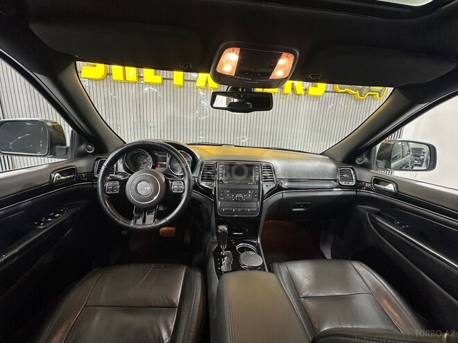 Jeep Grand Cherokee-15