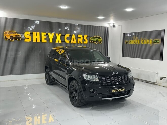 Jeep Grand Cherokee-12