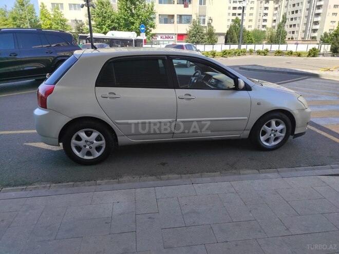Toyota Corolla-4