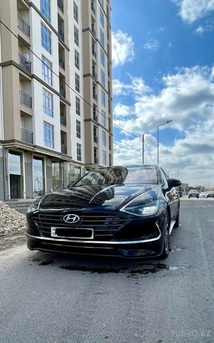 Hyundai Sonata-2