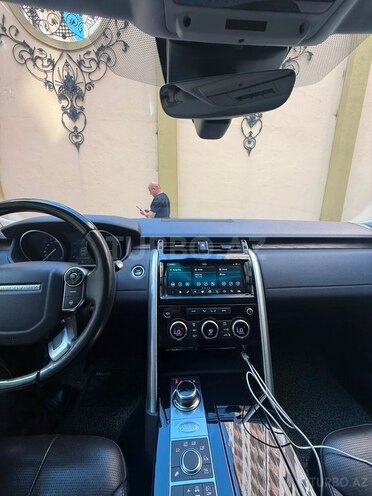 Land Rover Discovery-4