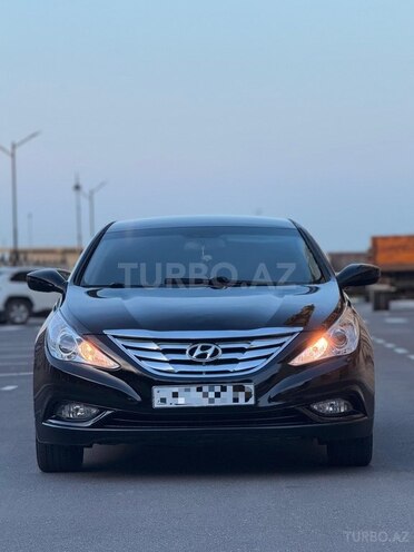 Hyundai Sonata-3