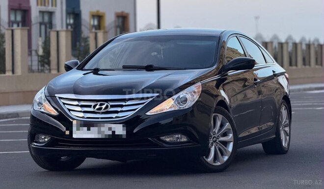Hyundai Sonata-11