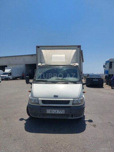 Ford Transit-1