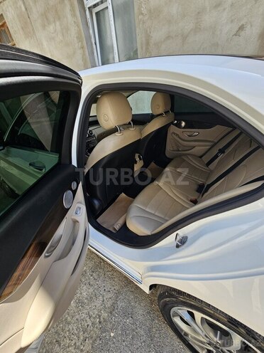Mercedes C 300 4MATIC-6