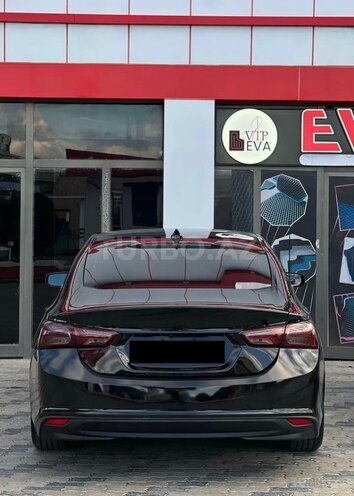 Chevrolet Malibu-3