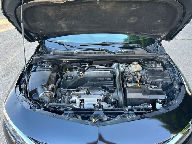 Chevrolet Malibu-8