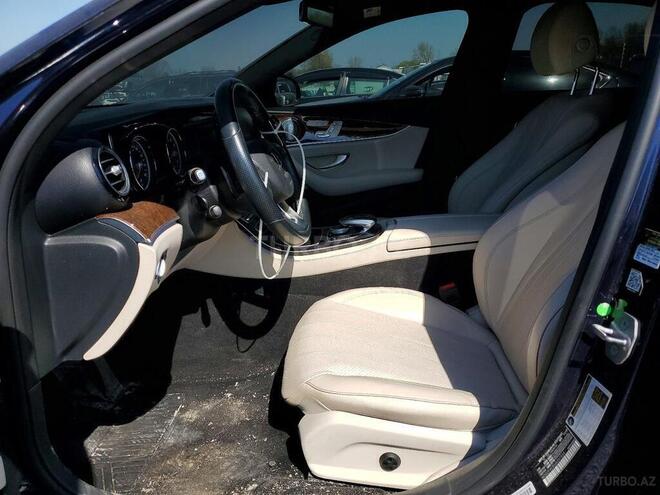 Mercedes E 350 4MATIC-7
