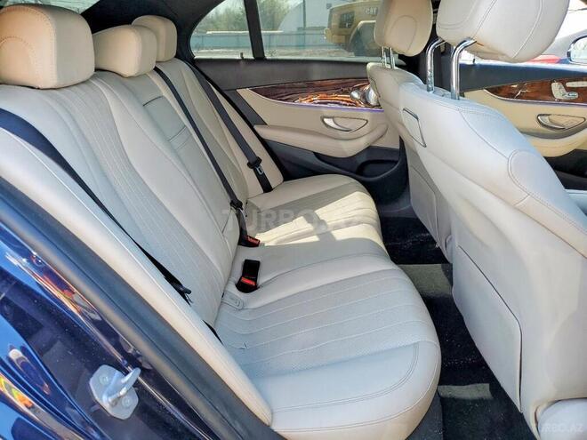 Mercedes E 350 4MATIC-10